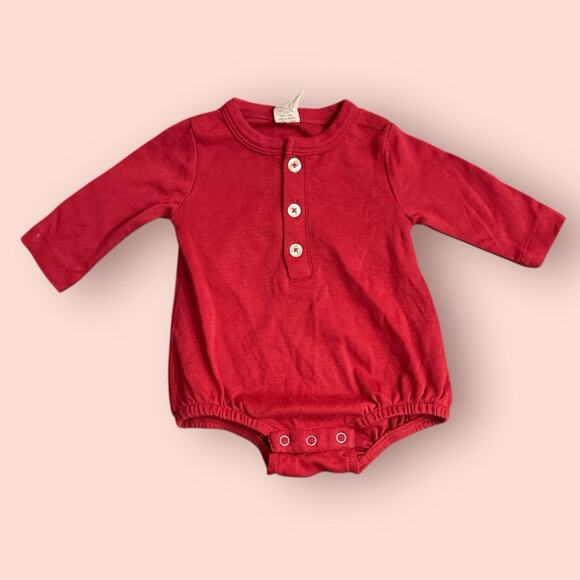 Kate Quinn Red Bubble Jumper Sz 3-6 Months 100% Cotton Button Romper Long Sleeve - Picture 1 of 2